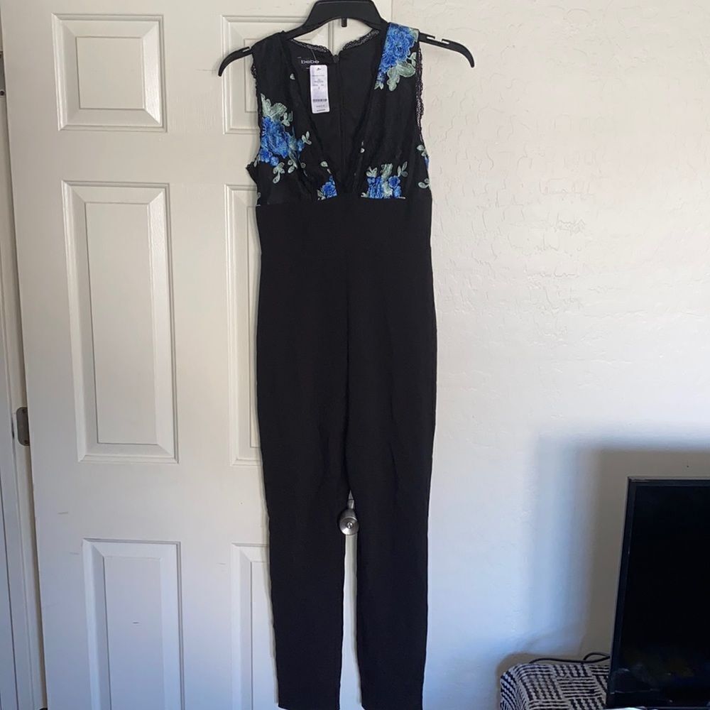 Bebe Black Floral Embroidered Jumpsuit Boho Event Feminine Contemporary Party
